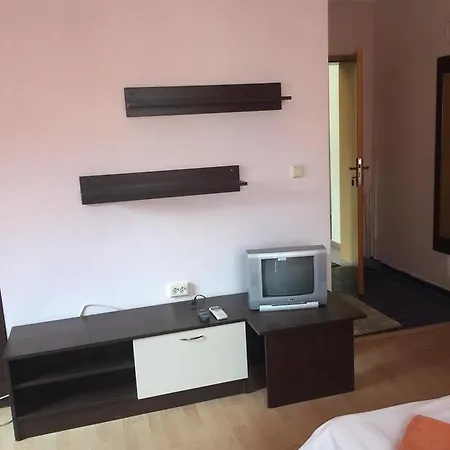 Treasure Island Apartamento Ravda